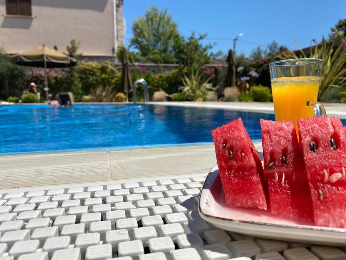 Ziyabey Konagi Hotel Аявали Екстериор снимка